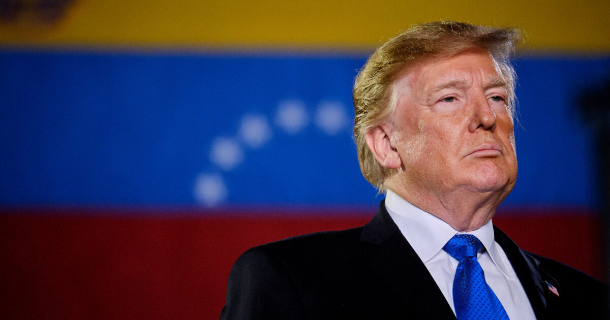 Trump anunció la reapertura del espacio aéreo de Venezuela a vuelos comerciales